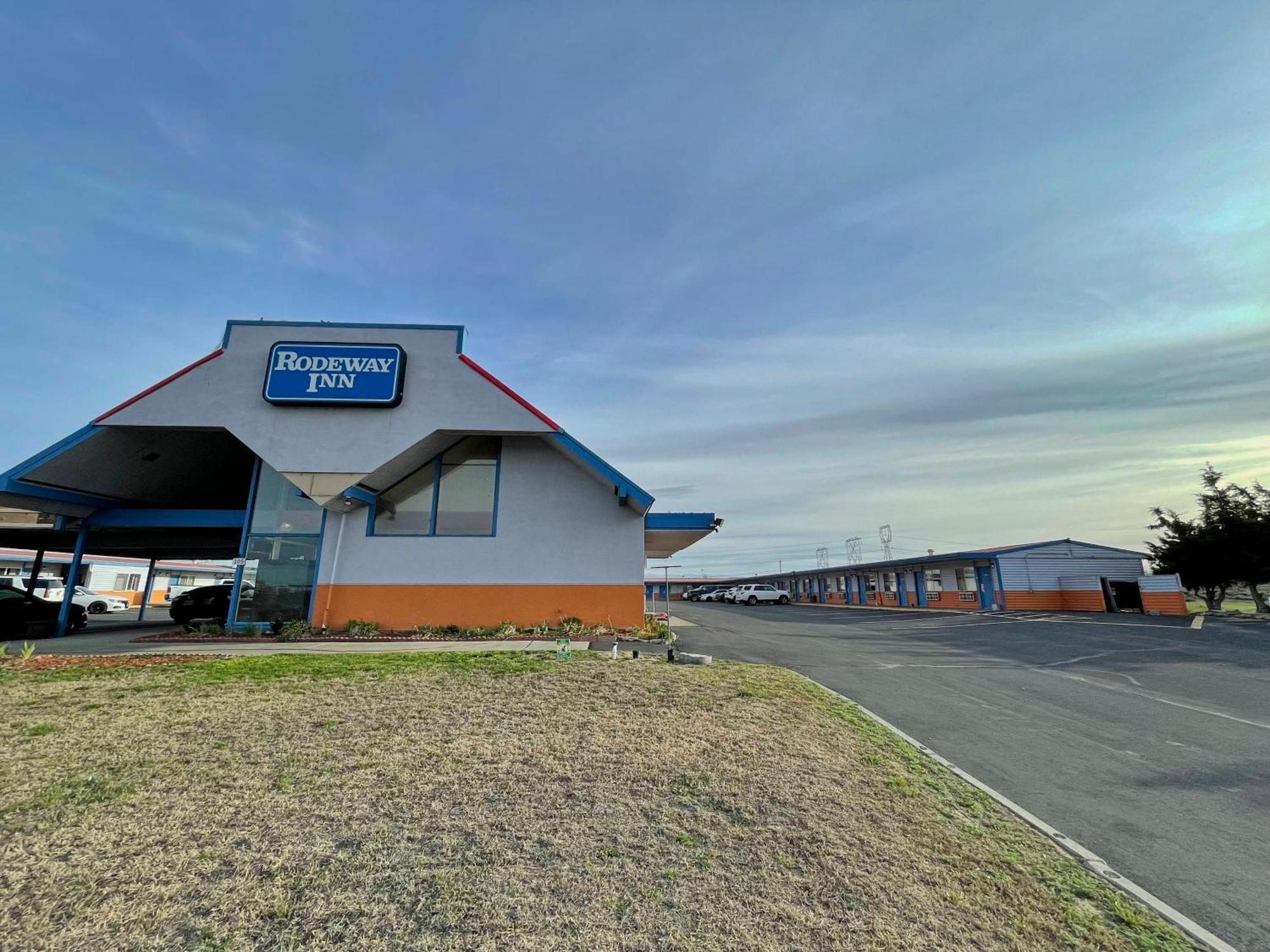 Rodeway Inn Boardman - Hermiston Exteriör bild
